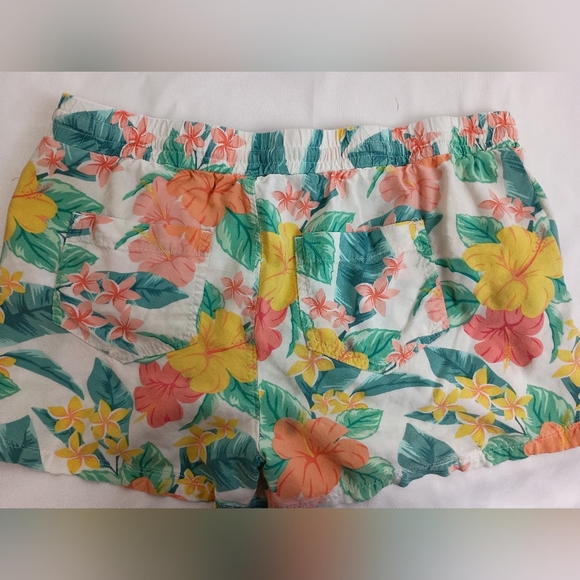 NATURAL REFLECTION Y2K Ready For Spring Floral Pastel Summer Booty Shorts (#640) - Picture 4 of 6